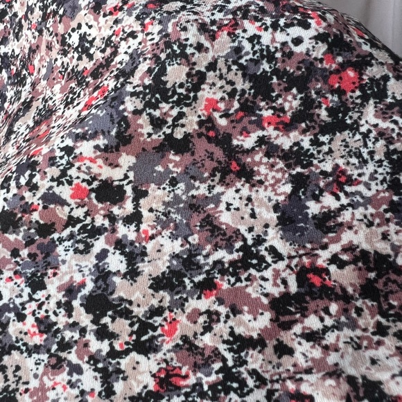 Athleta - NWT - 2X - Conscious Crop - Sports Bra - Multi Color - Removable Pads - Picture 2 of 11